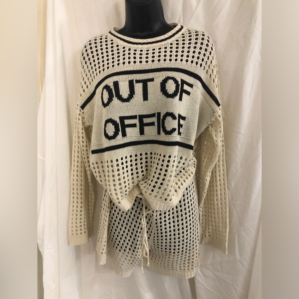 Cream open net out of office hoodie & shorts coverup crochet set size medium new